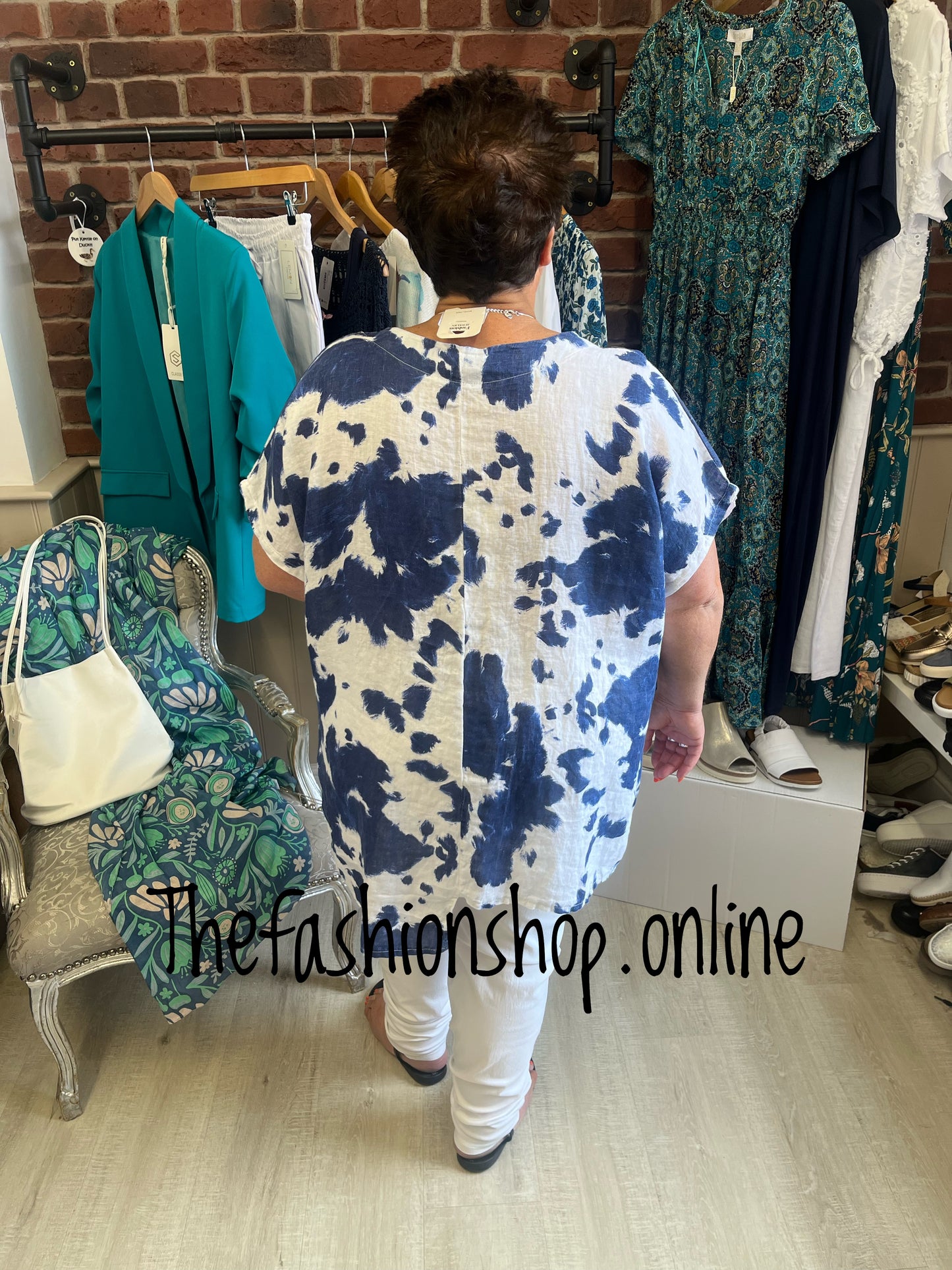 Ruby navy and white print linen top 18-24