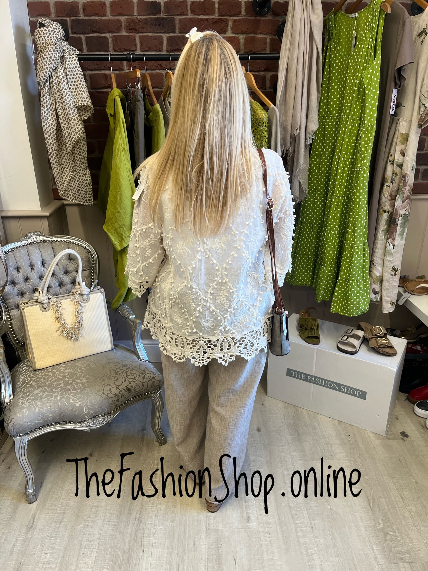 Eleanor cream lace hem top 10-16