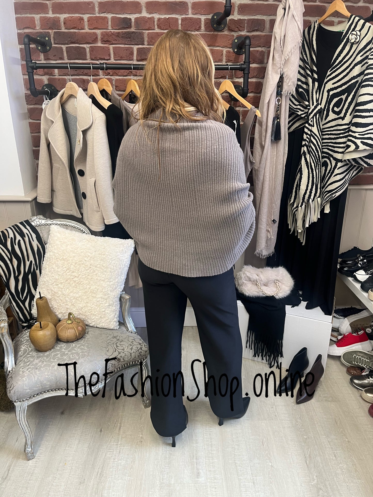 Erika taupe ribbed knitted skirt 8-14