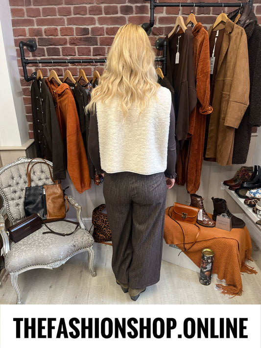 Teddy gilet in cream 8-14