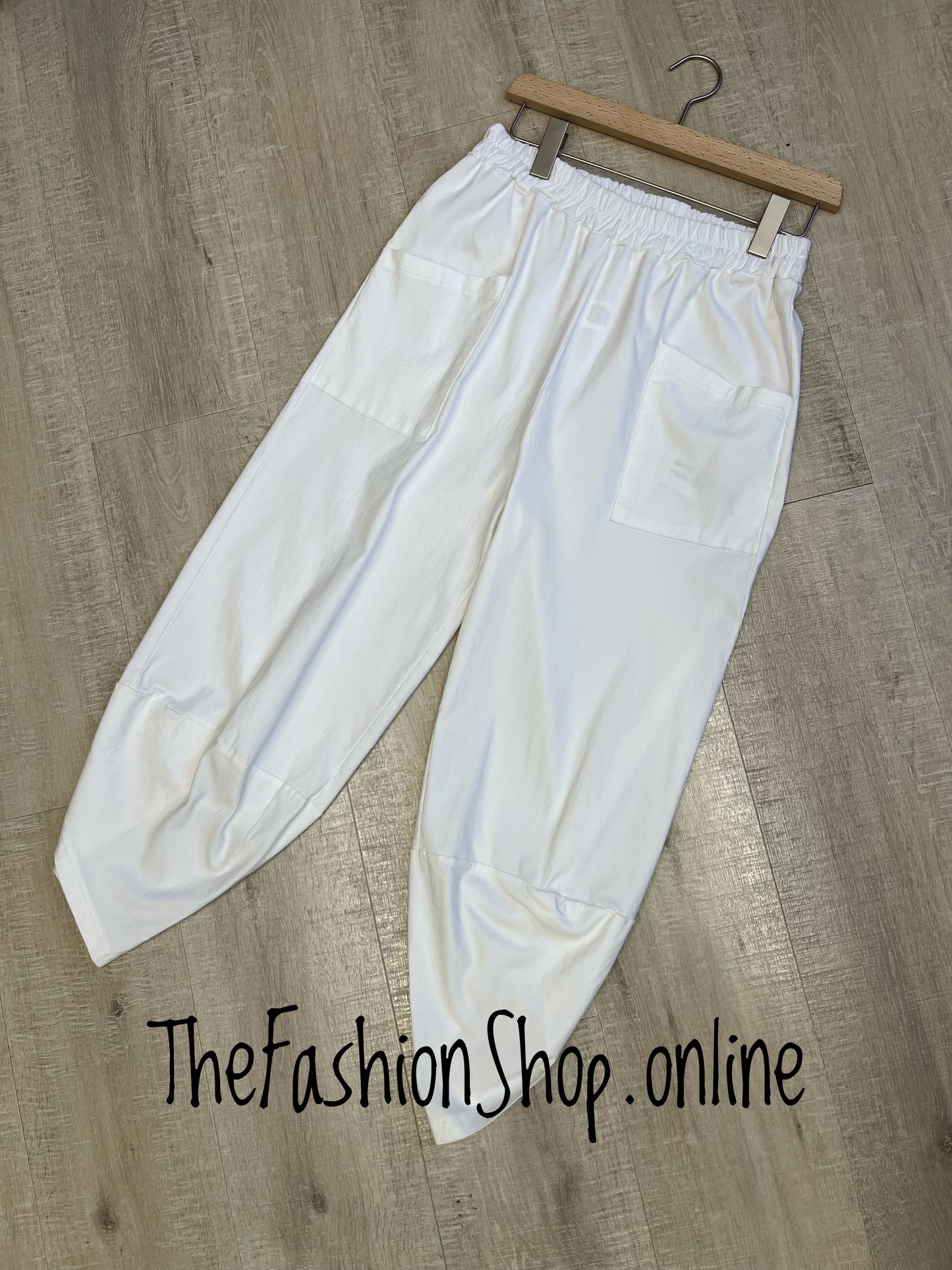 Poppy white pocket trousers 10-16
