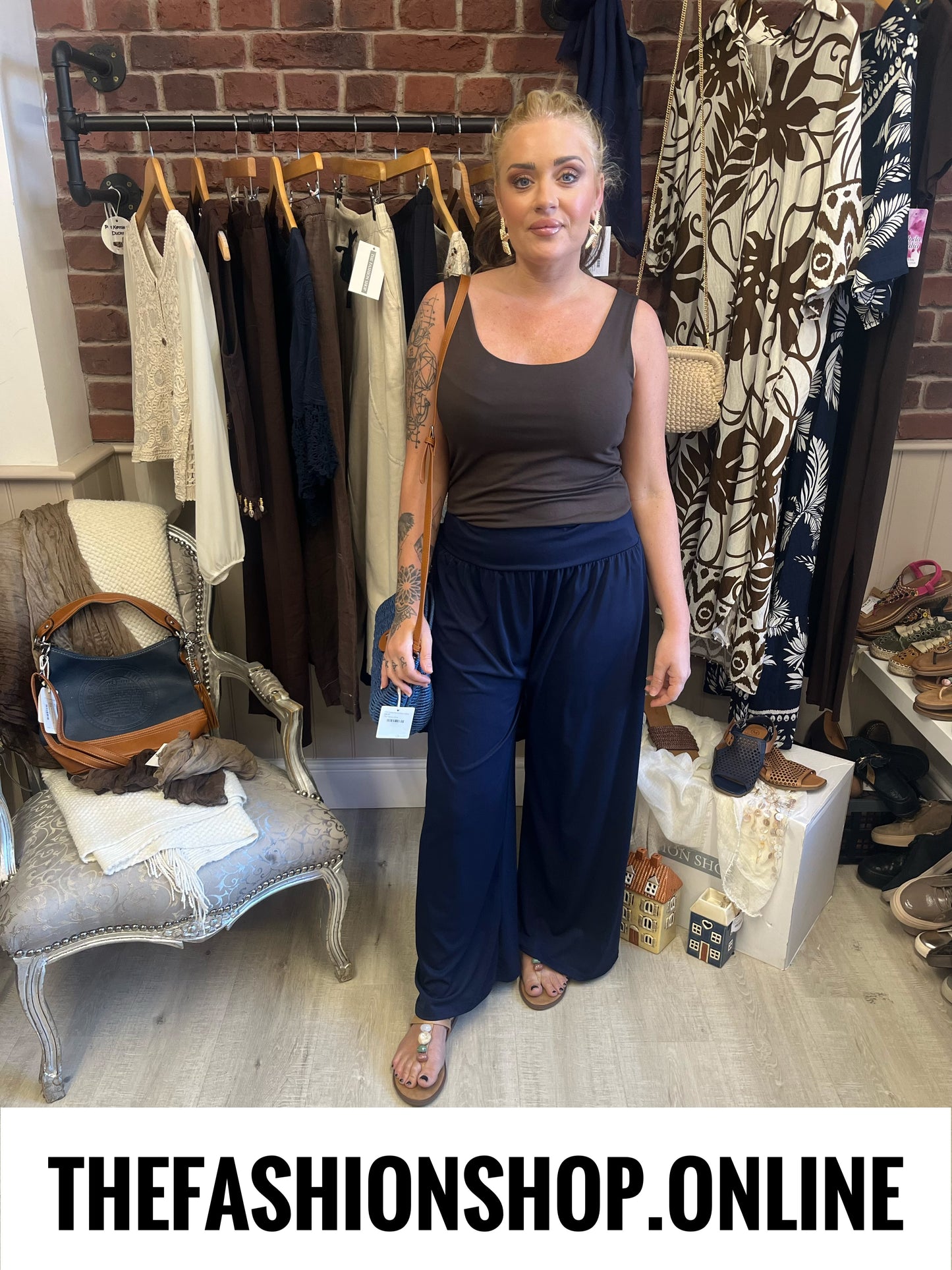 Alexa navy classic trousers 14-20