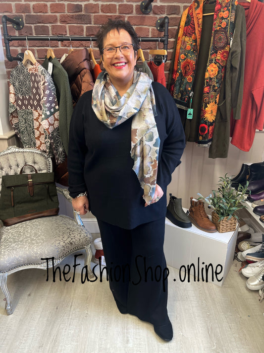 Red Cuckoo Earthy watercolour soft scarf