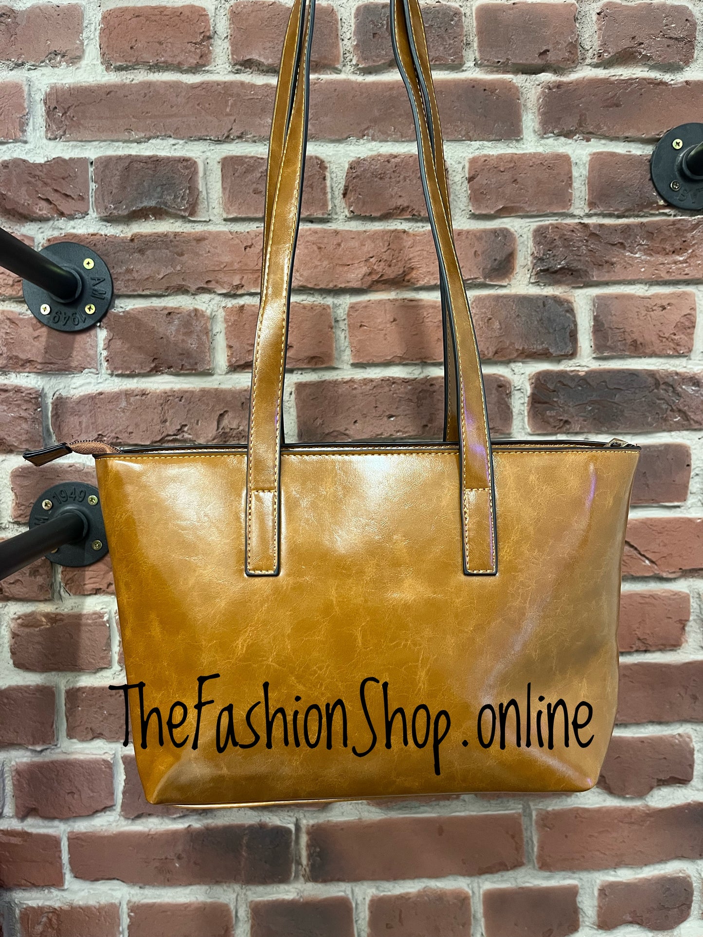 Aida tan tote bag
