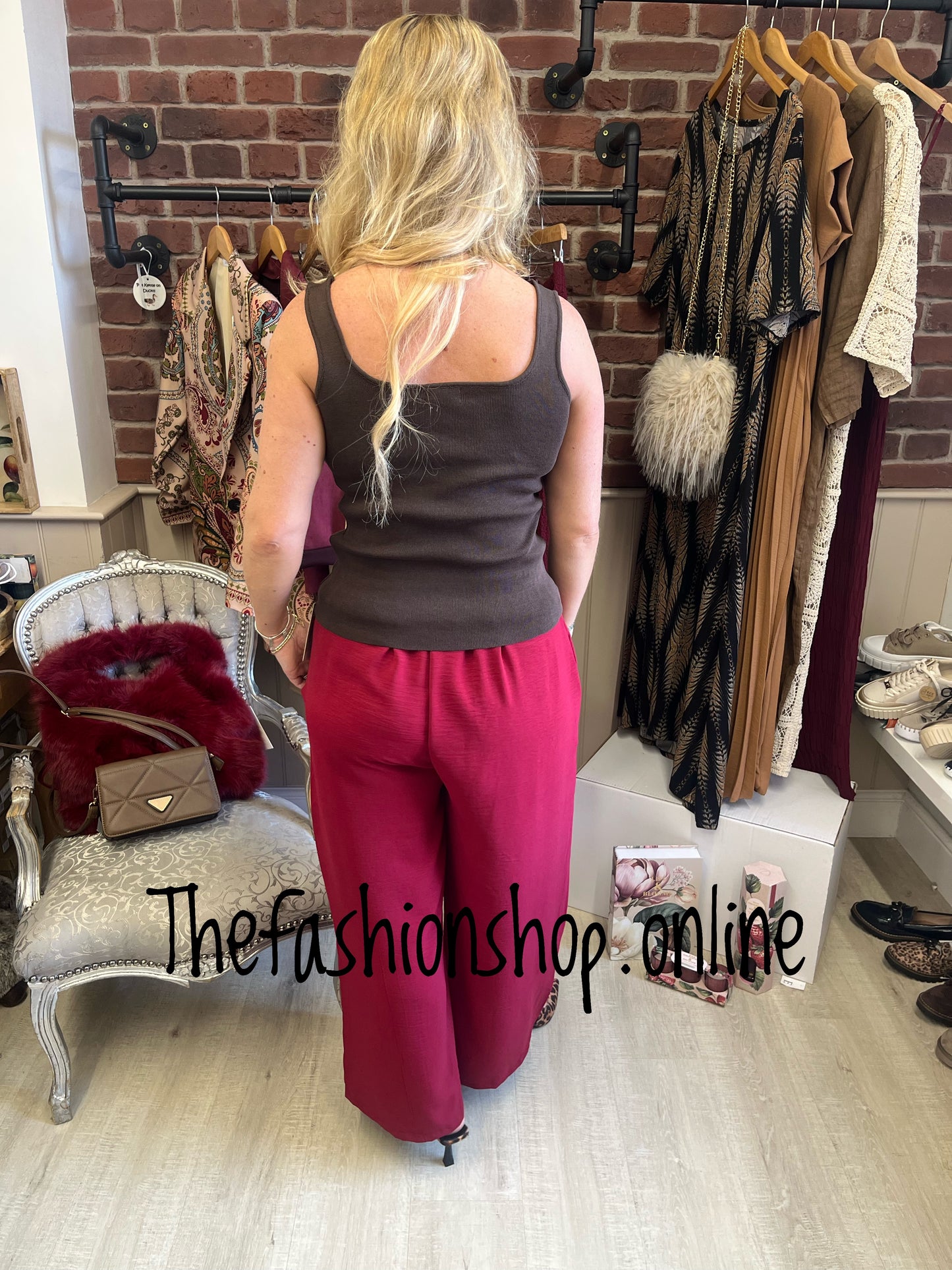 Christa brown knitted vest 8-12