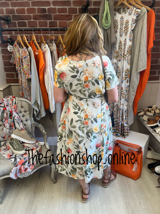 Florence cream floral dress 8-16