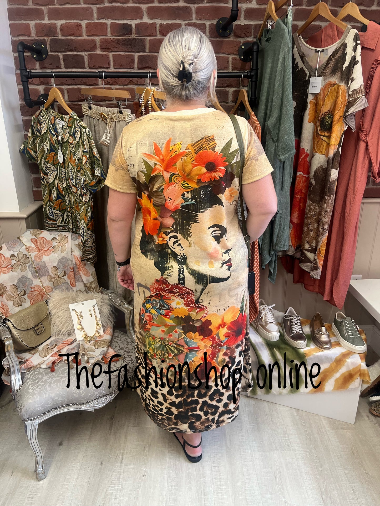 Saskia portrait shimmer dress 12-18