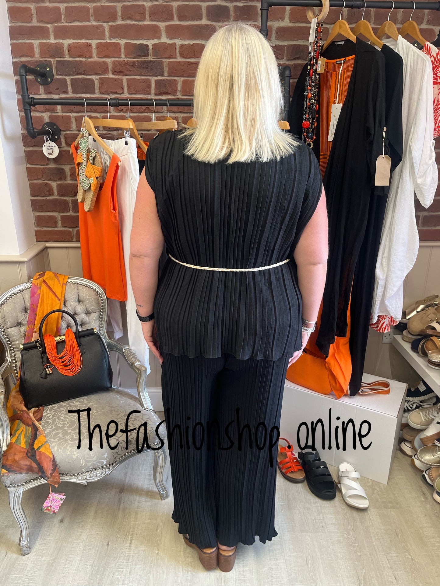 Hermione black pleated trouser set 10-18