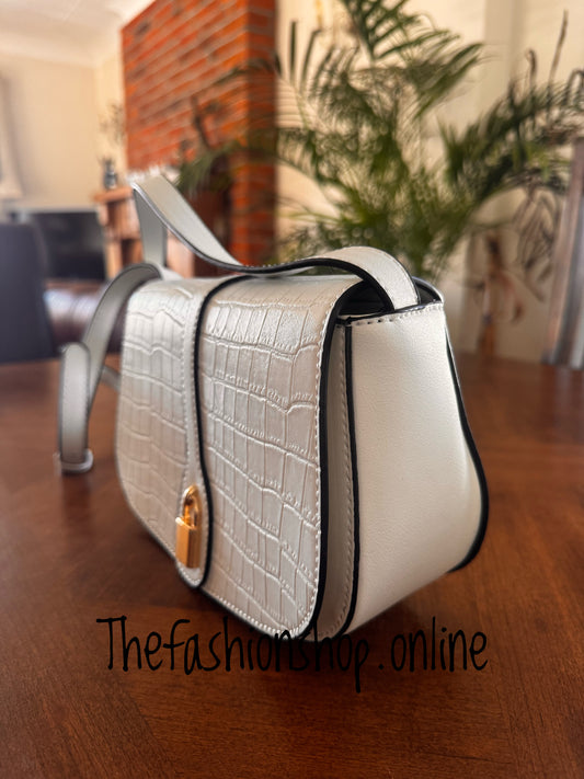 Claire Croc Saddle Bag in White