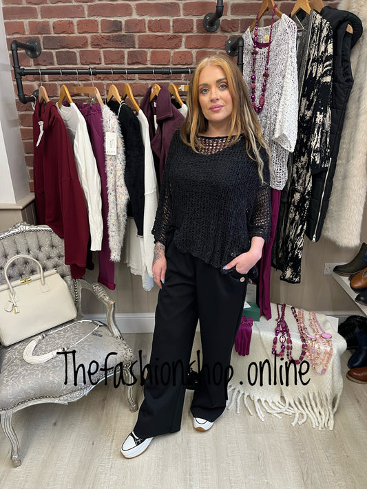 Black popcorn open knit top 10-20