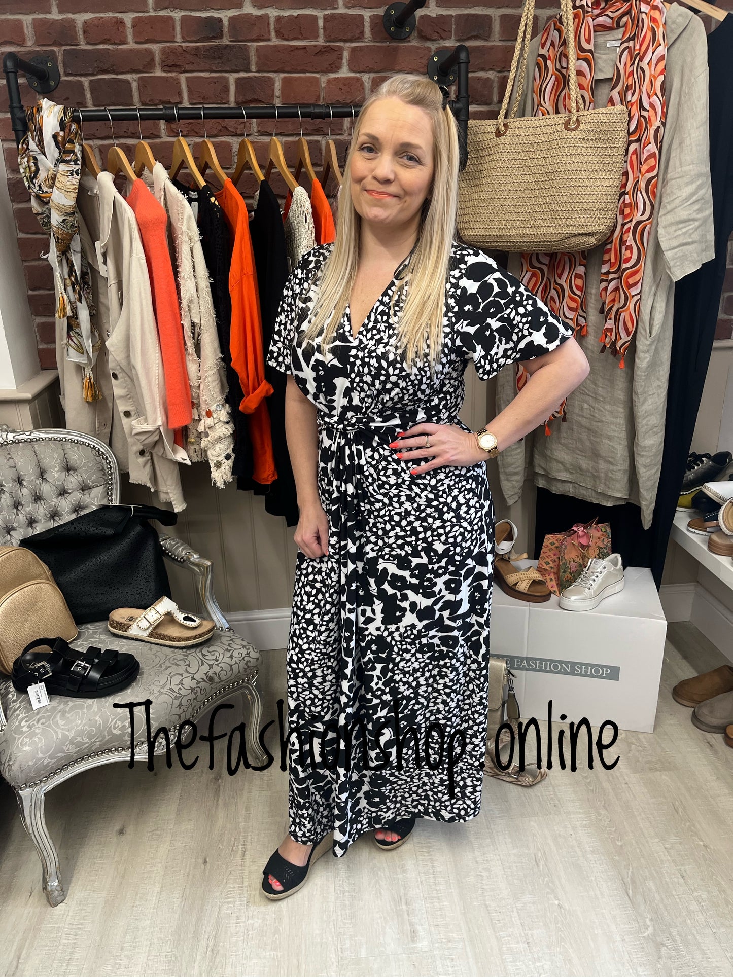 Ellie black and white twist front dress sizes 8, 10 and 12-14
