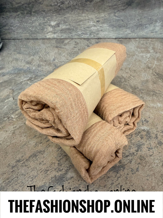 Camel fine waffle scarf