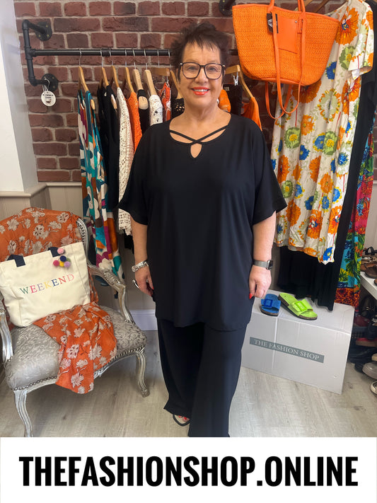 Melissa black statement neck top 16-24