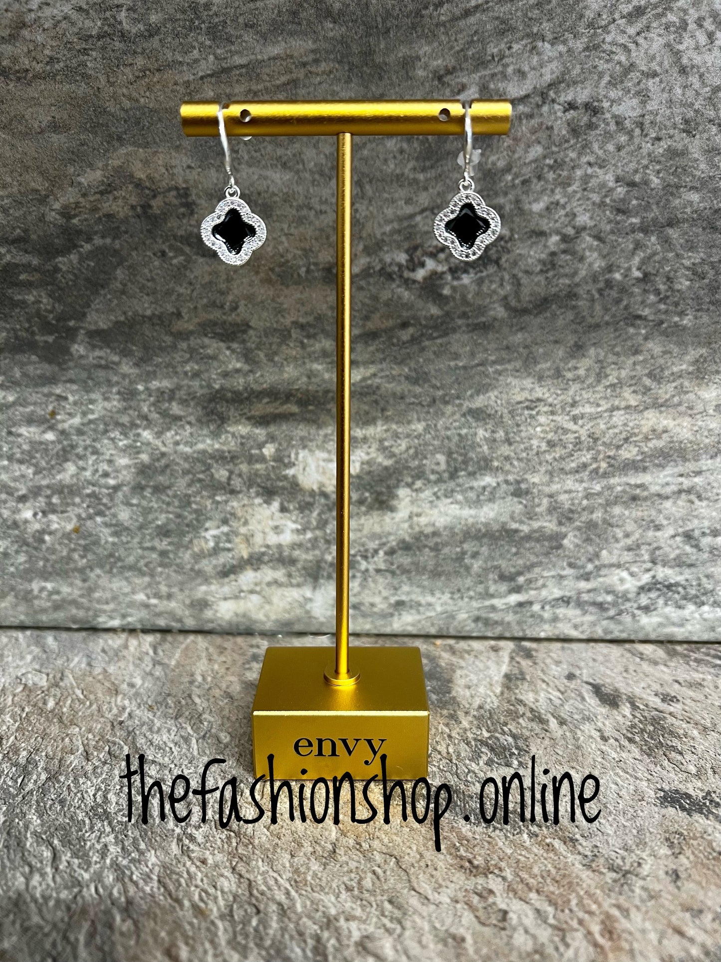 Envy Silver with black clover earrings