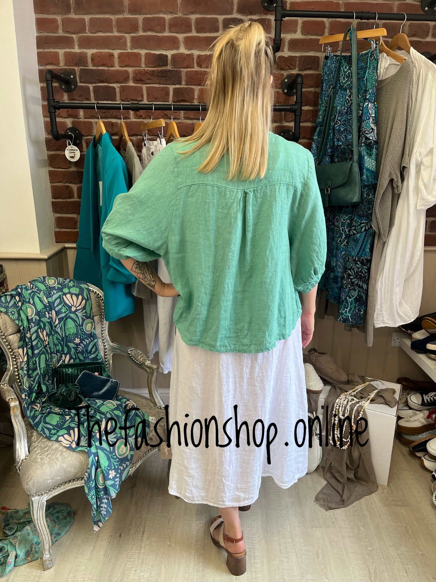 Tammy white linen skirt with belt 8-16