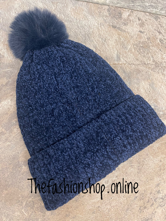 Navy chenille fleece lined pompom hat