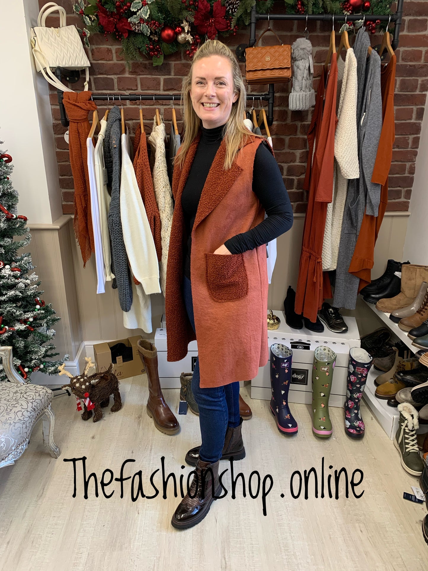 Rust faux fur lined gilet 8-14