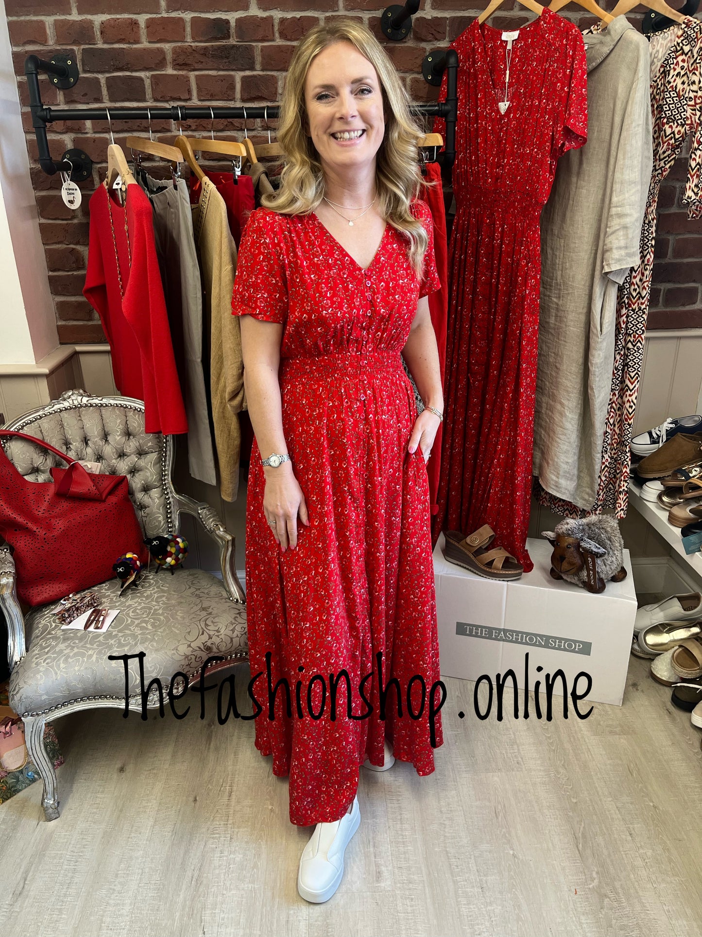 Stella Morgan red ditsy floral dress sizes 8-16