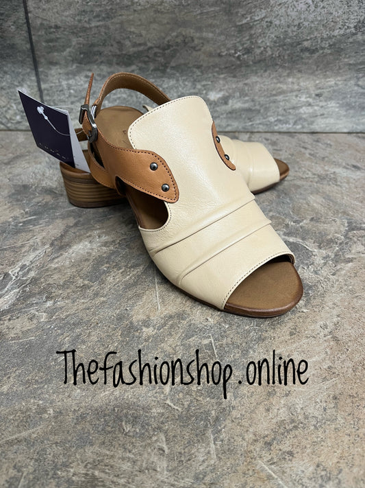 Lunar Jaden beige and tan leather sandals sizes 4-8