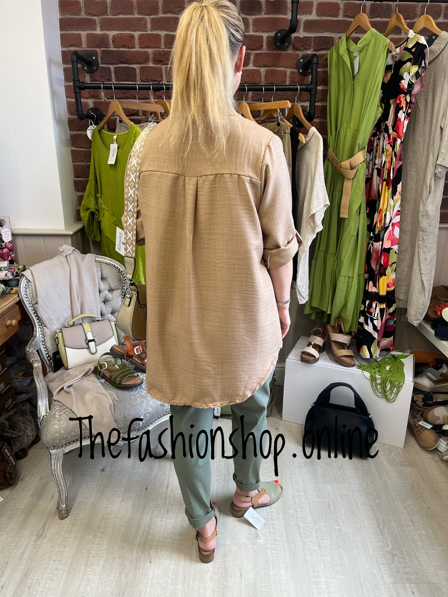 Layla camel high low blouse 8-14