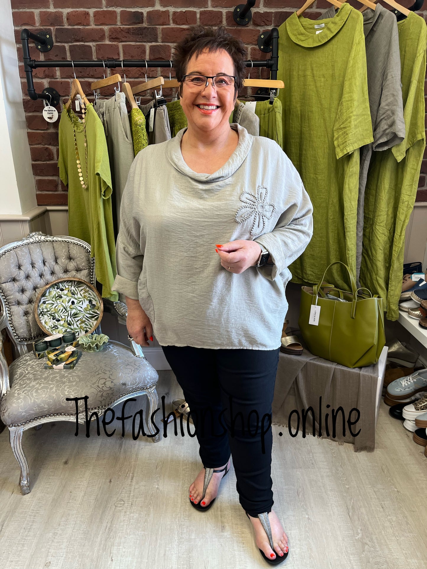 Sally mocha flower top 14-20