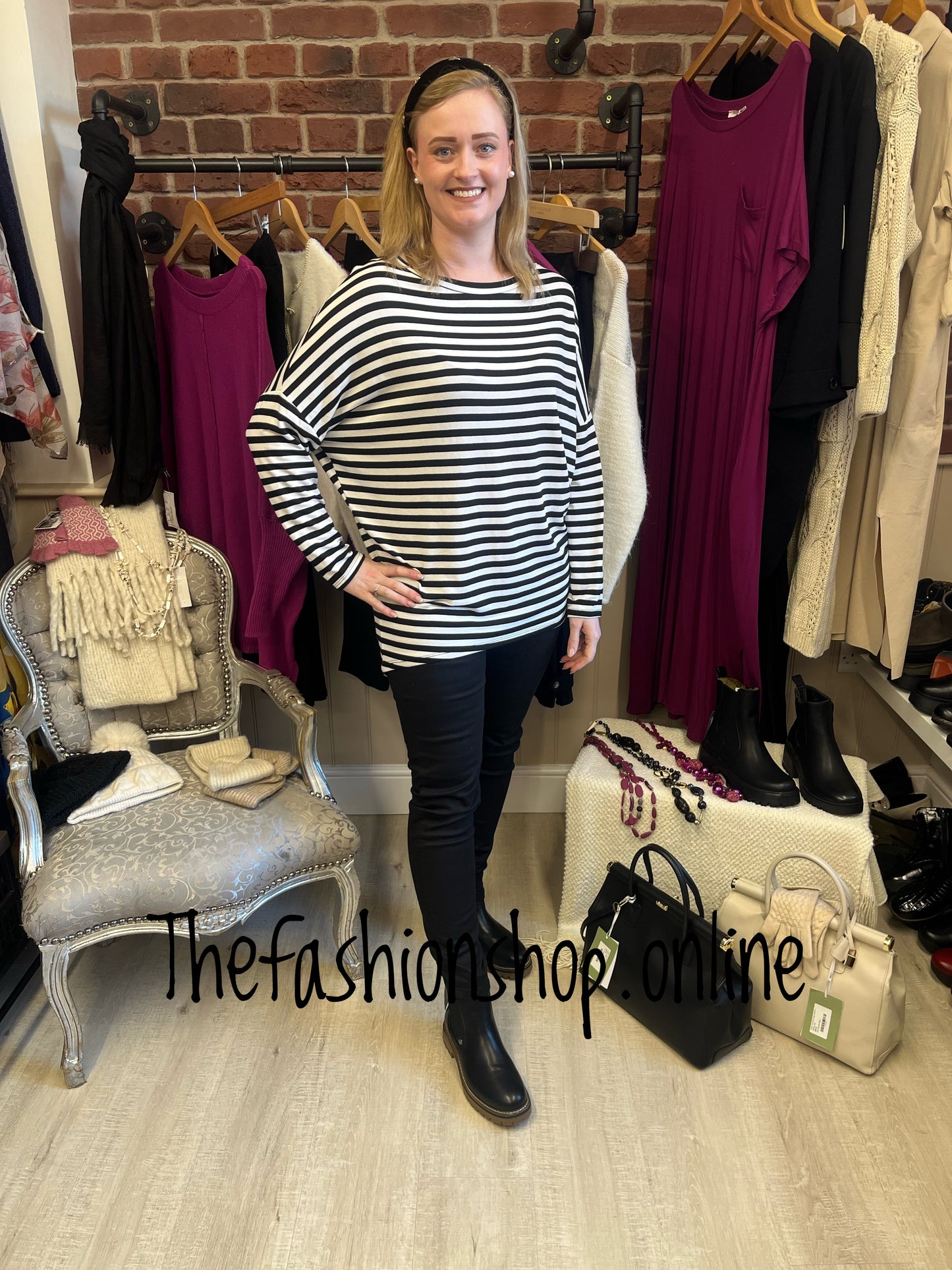 Black and white stripe long sleeve top 10-14