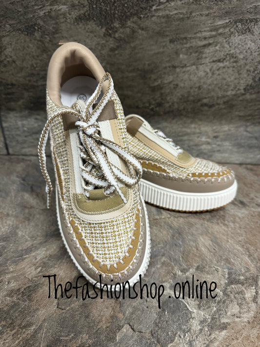 Camel stitched lace up platform trainers sizes 3-8