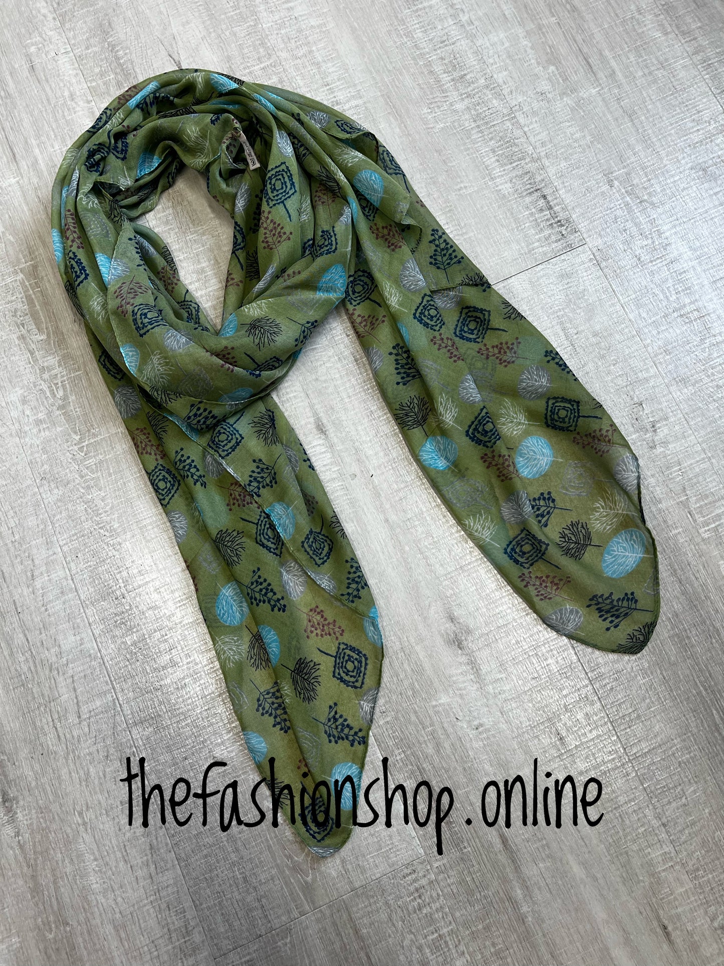 Khaki wood print scarf