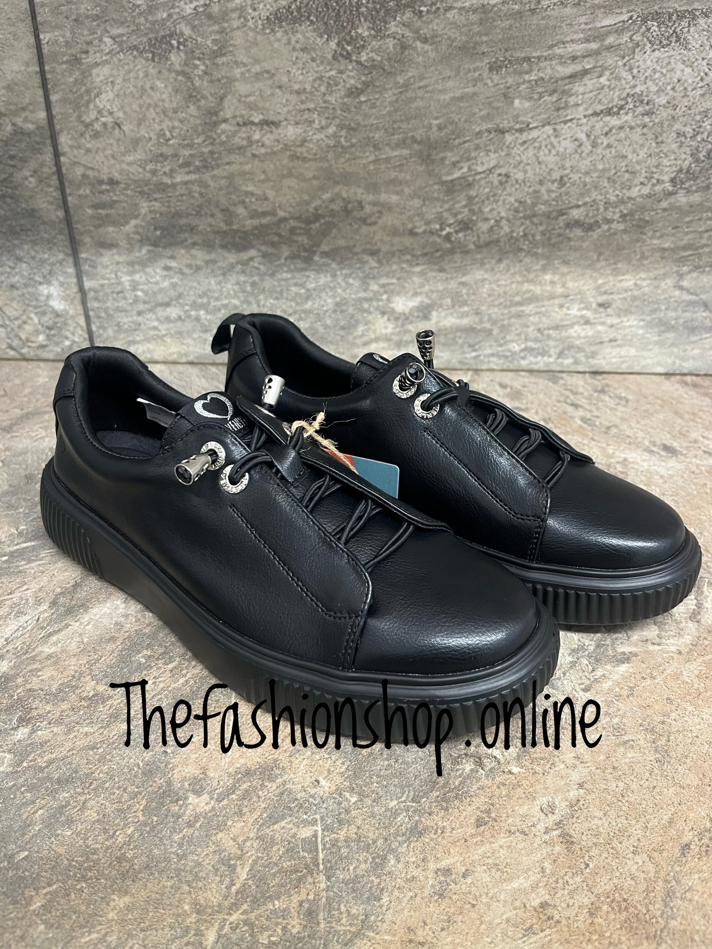 Heavenly Feet black petal litesole trainers sizes 4-8 (EU 37-42)