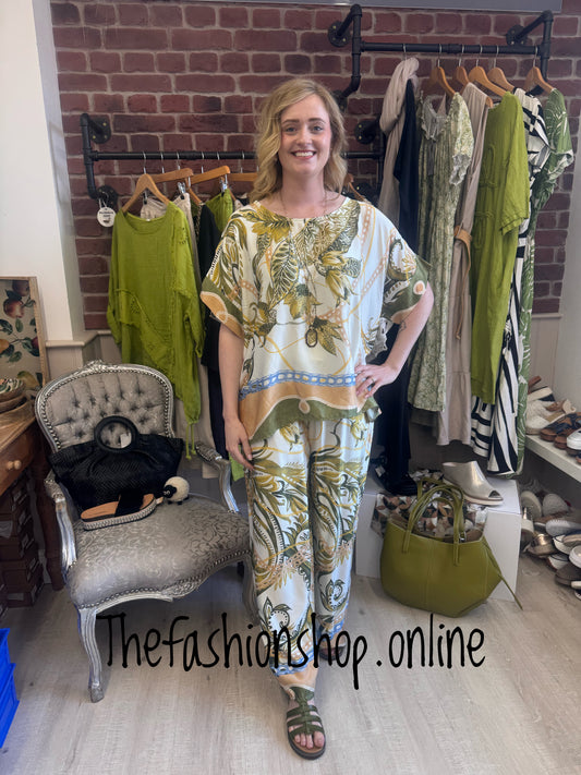 Colette wide leg printed trousers 10-16