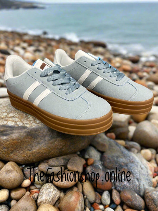 Dolly blue platform trainers sizes 3-7.5 (EU 36-41)