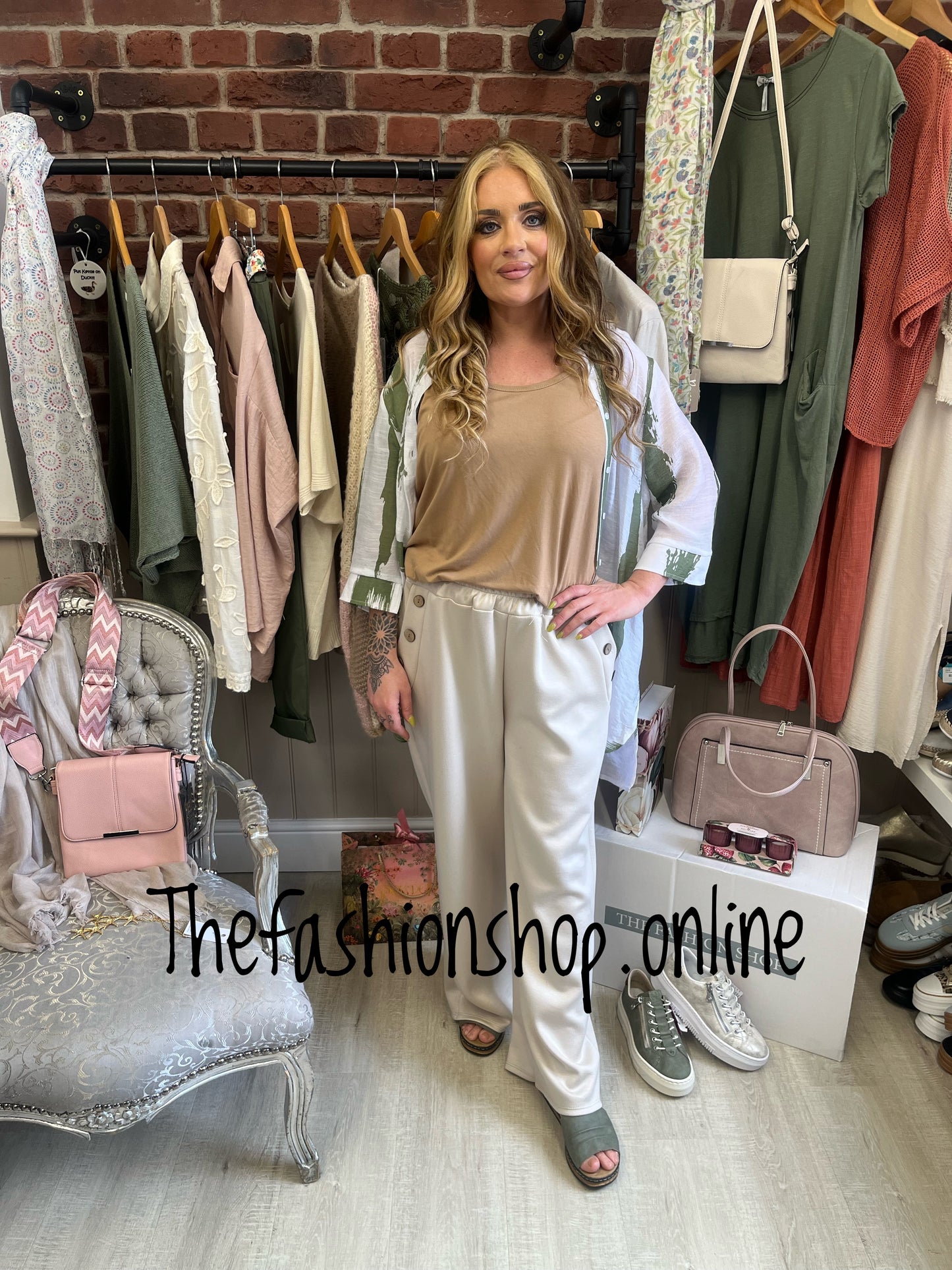 Alexa beige button jogger 10-16