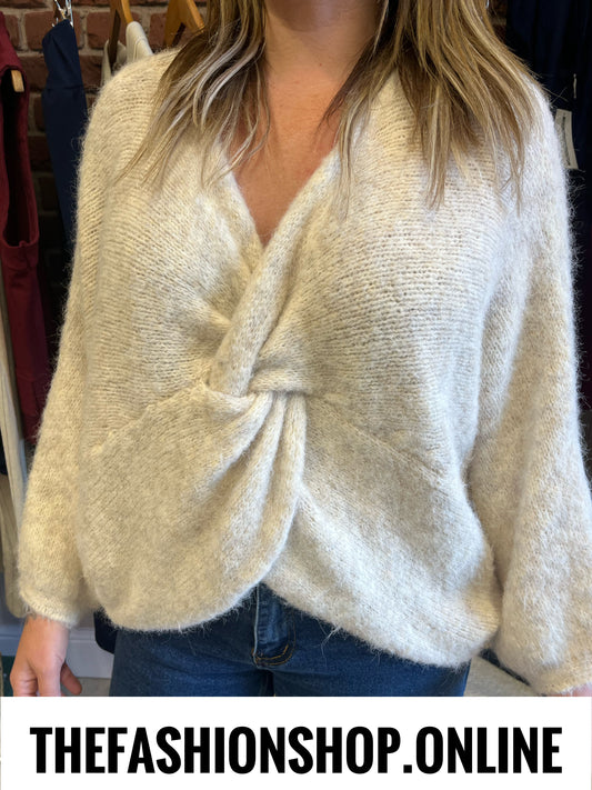 Evelyn oatmeal twist front wool mix jumper 10-18
