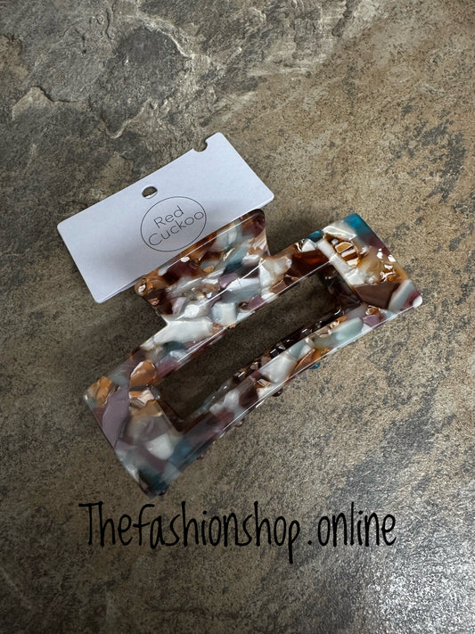 Red Cuckoo multi colour mottled claw clip