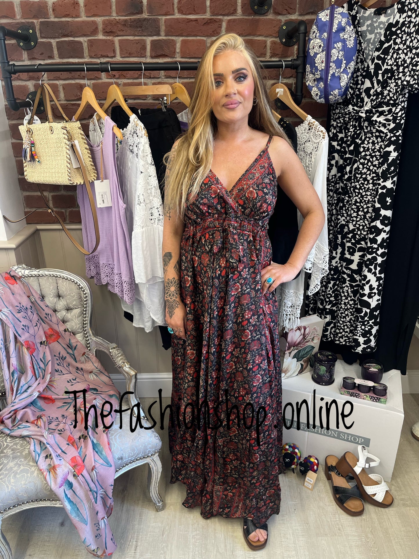 Melody red and black silk feel dress sizes 10-16