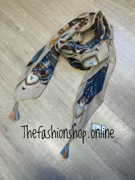 Sarah Tempest beige Swedish print scarf