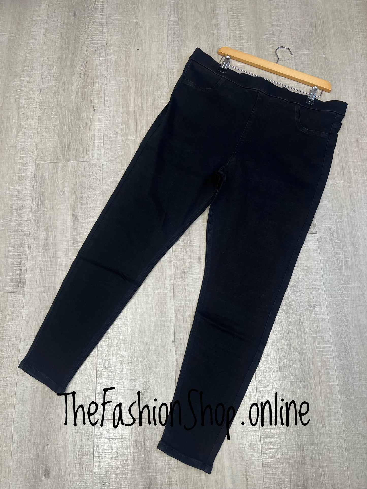 Black denim jeggings sizes 10-20