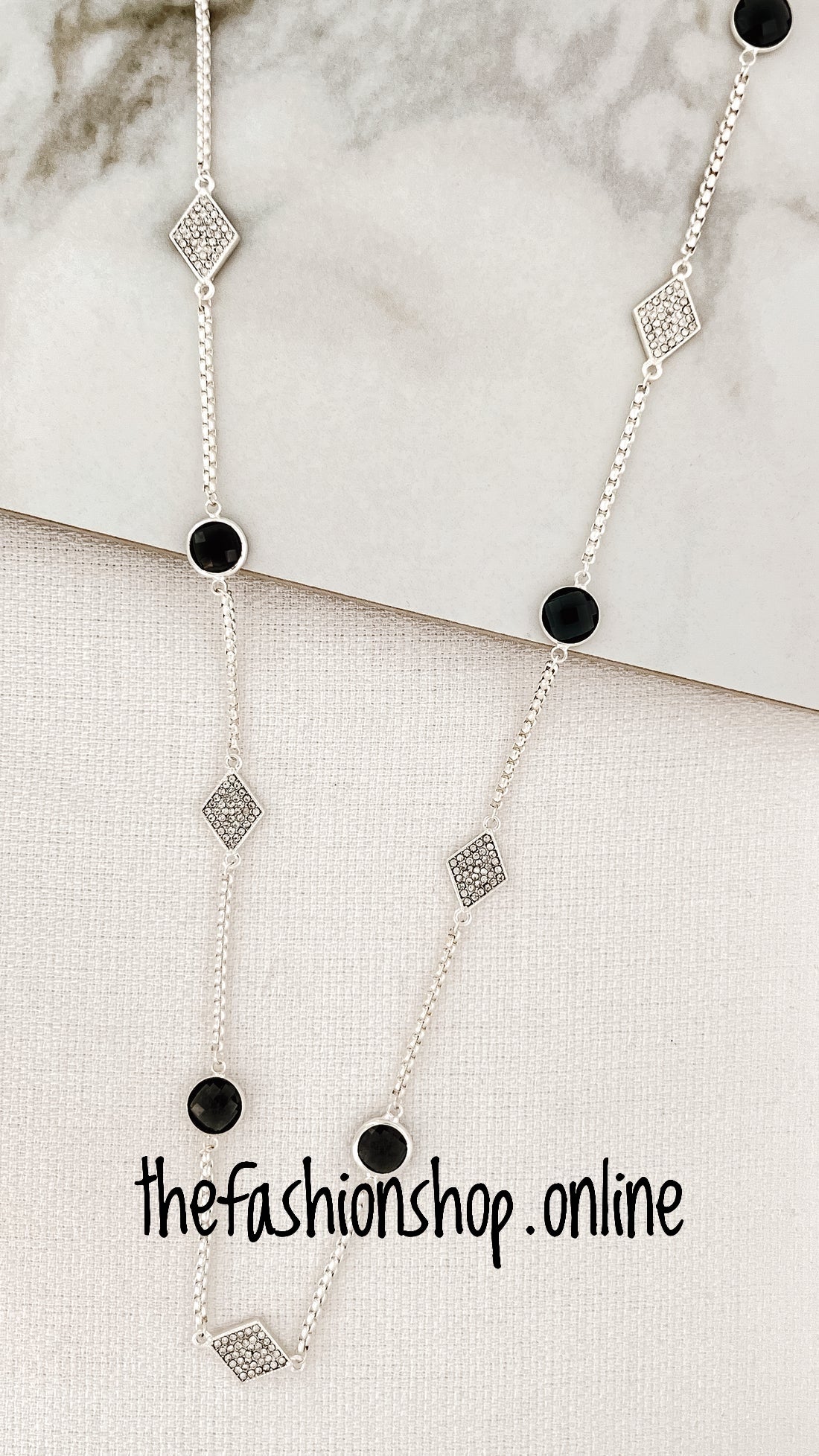 Envy crystal and grey stones long necklace