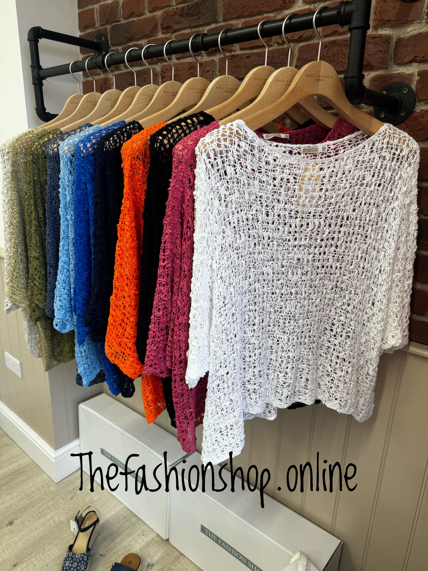 White popcorn open knit top 10-20