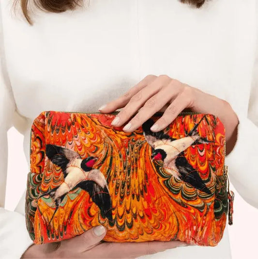 Powder Quilted Washbag Marbled Swallow