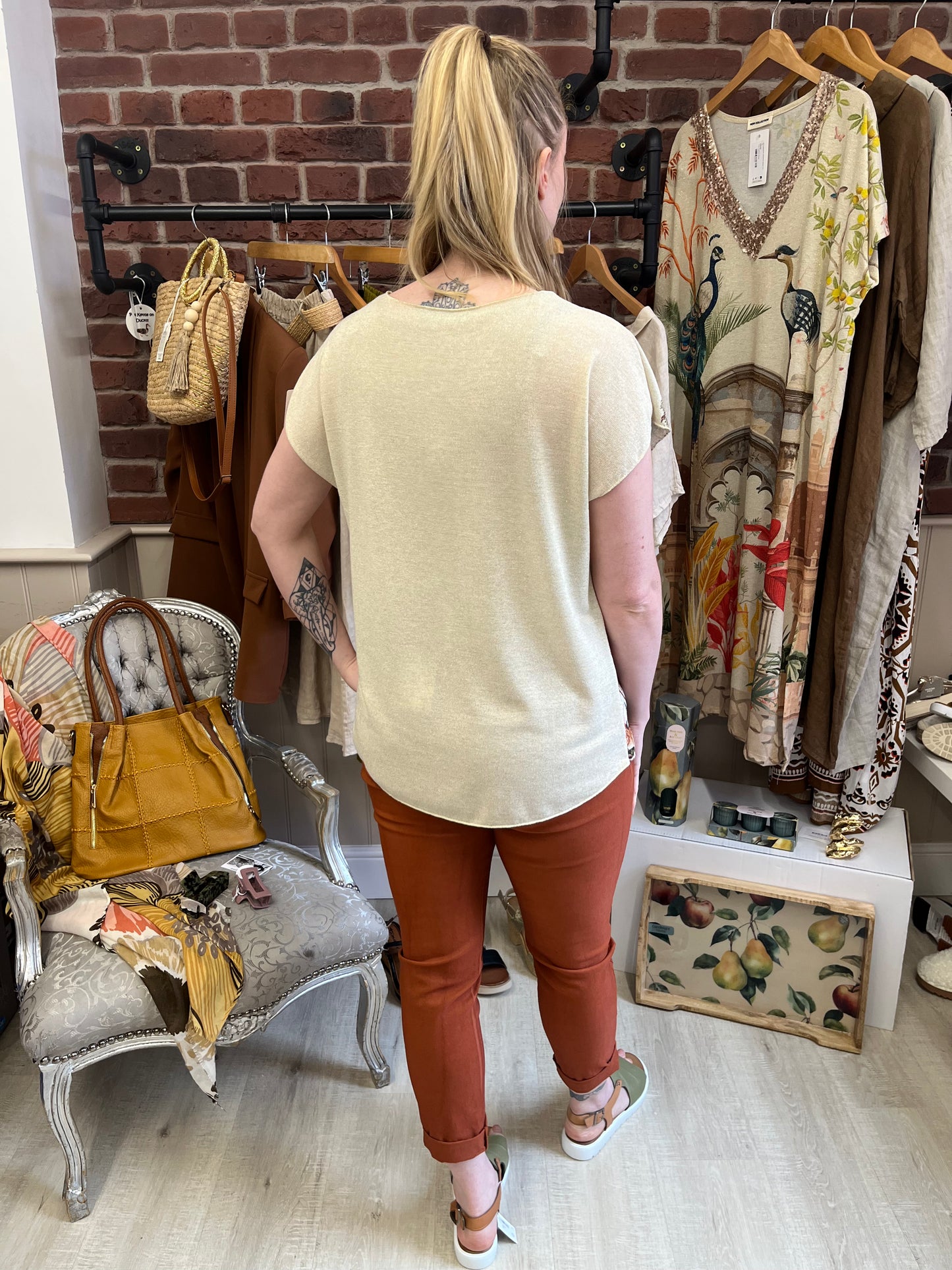 Suzanna safari shimmer top 12-16 and 18-22