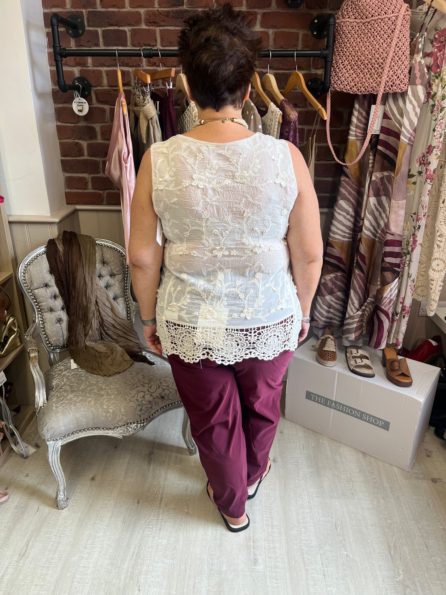 Pammy wine stretchy trousers 14-20