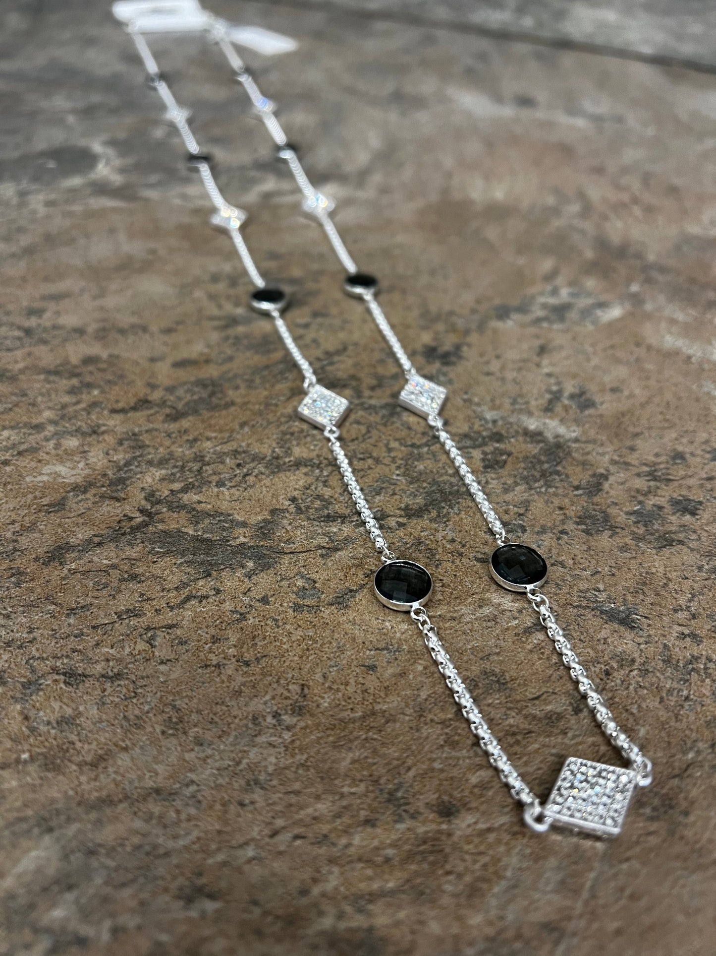 Envy crystal and grey stones long necklace