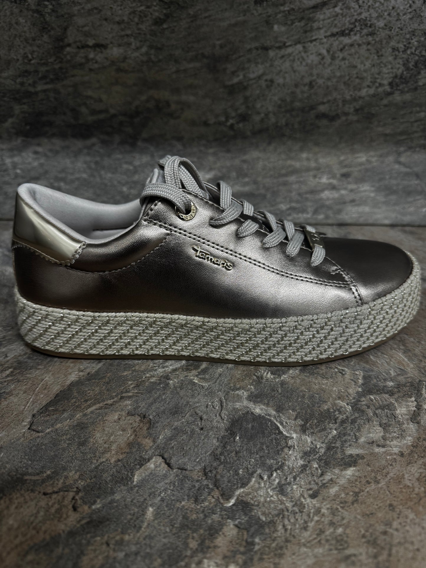 Tamaris gold platform trainers sizes 4-9 (37-42)