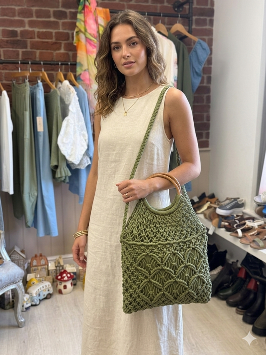 Lottie khaki macrame bag with wooden handles