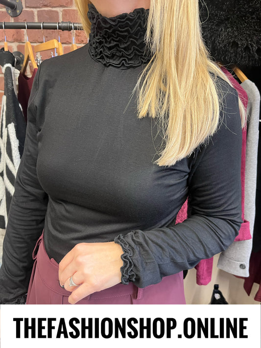 Riva black ruffle neck top 8-16