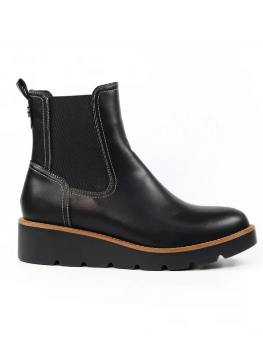 Lunar Taylor black wedge boot sizes 4-8