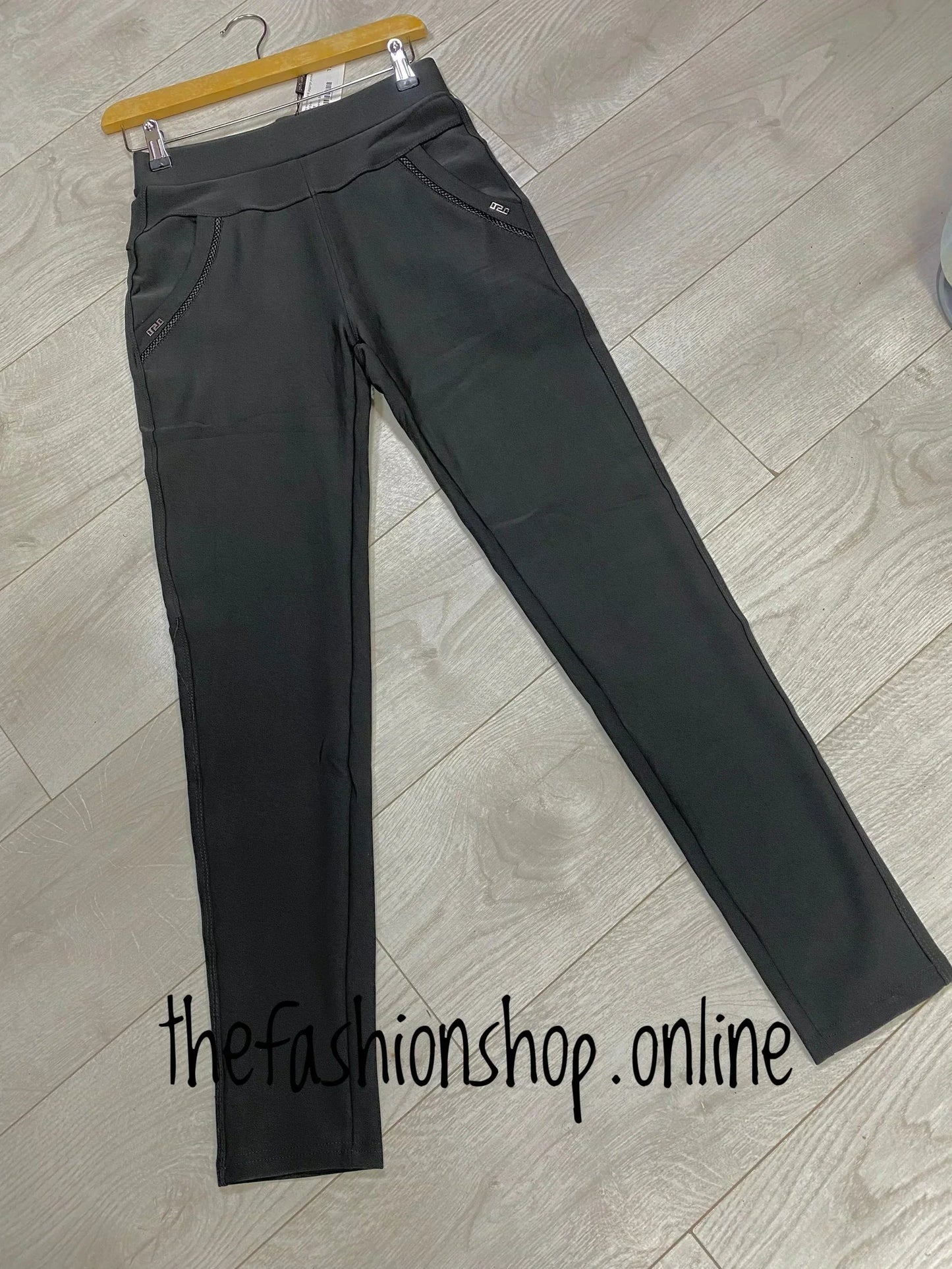 Grey wonderful fit jeggings pocket detail sizes 8-24