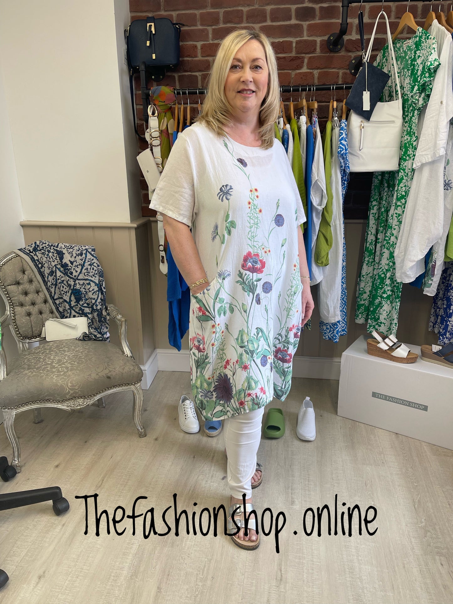 White spring flowers linen dress 14-20