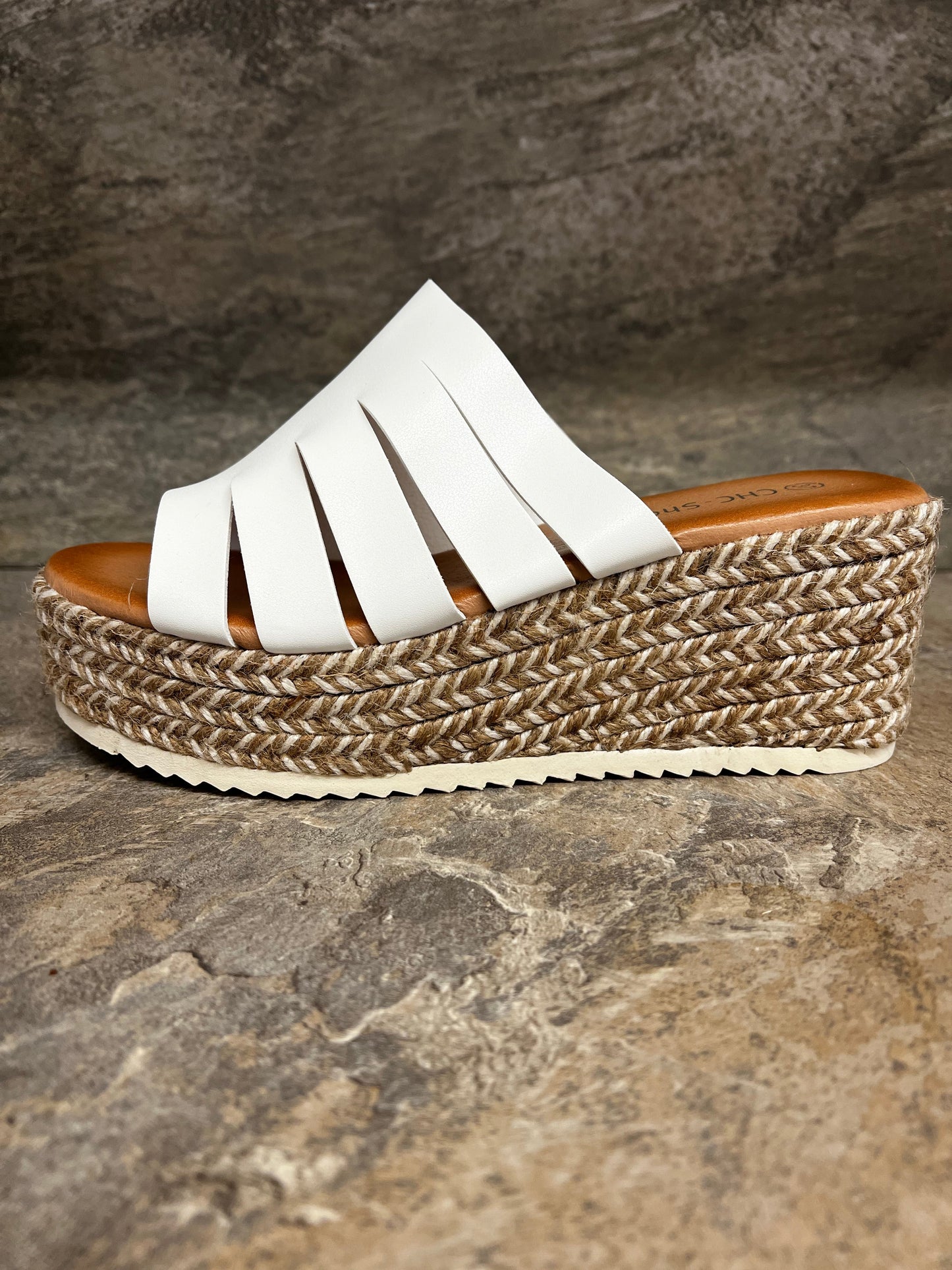 White mule with hessian wedge sizes 3-8